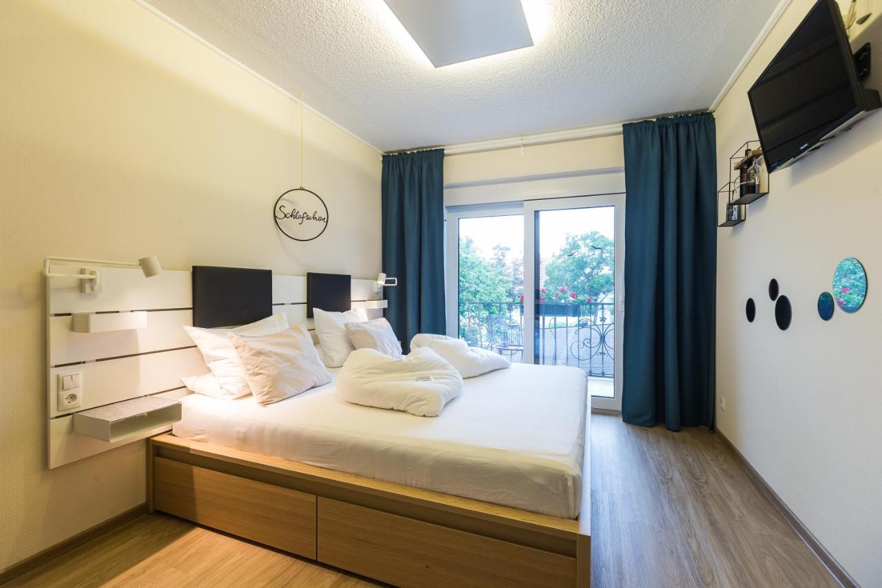 Pension Julia & Haus Elisabeth - Wallner'S Hofheuriger & Weinhof メルビッシュ・アム・ゼー エクステリア 写真