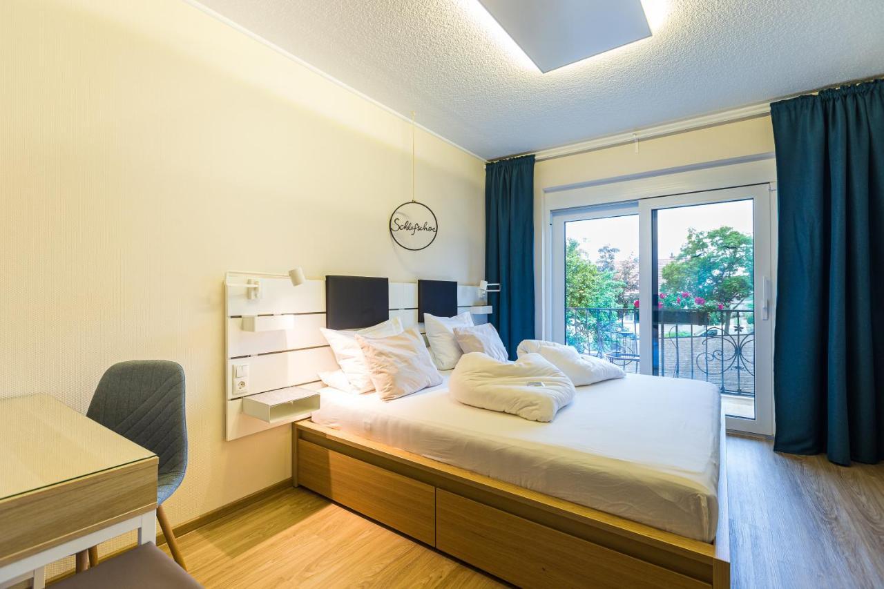 Pension Julia & Haus Elisabeth - Wallner'S Hofheuriger & Weinhof メルビッシュ・アム・ゼー エクステリア 写真